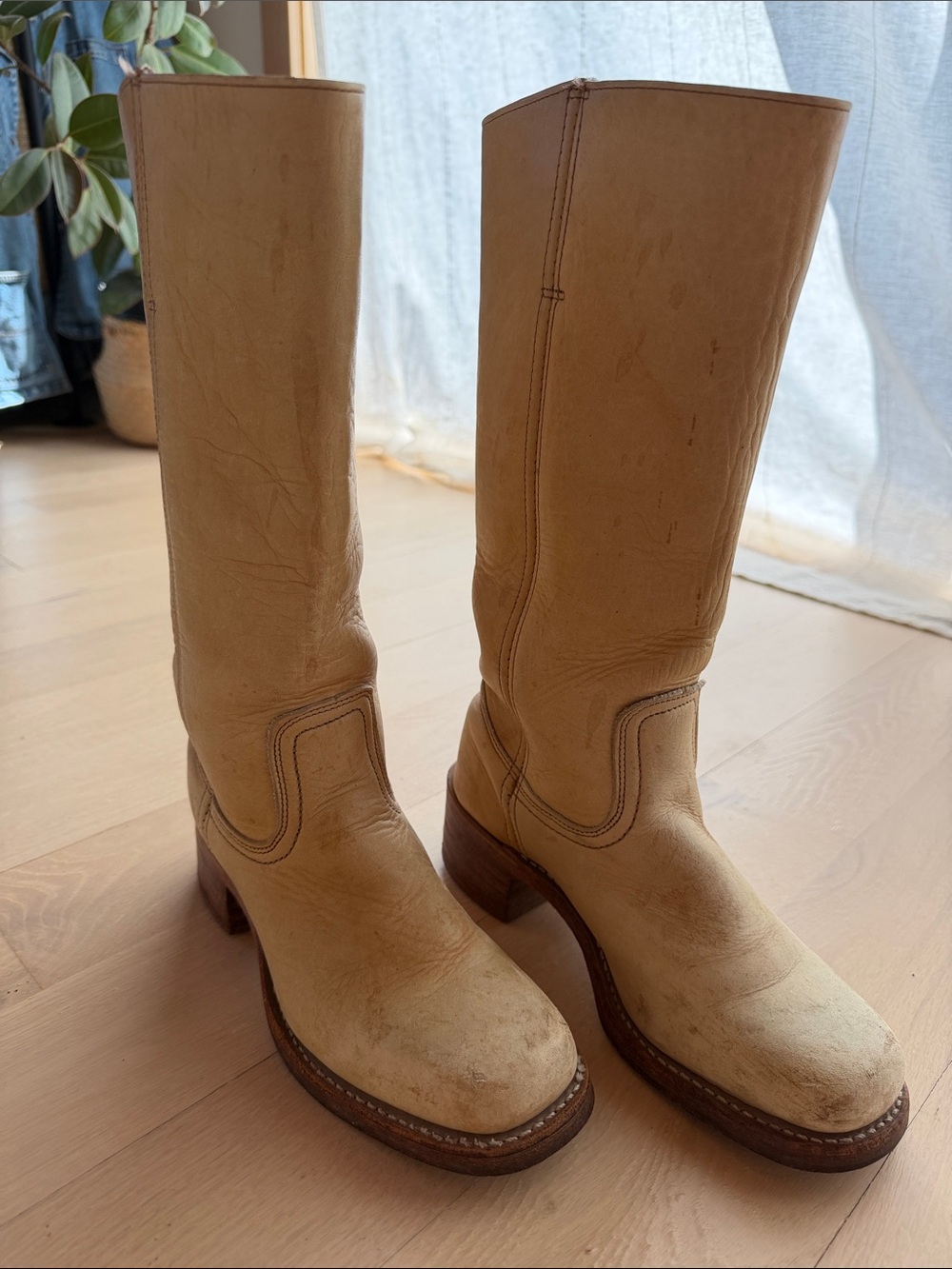 FRYE CAMPUS BOOT VNTG
